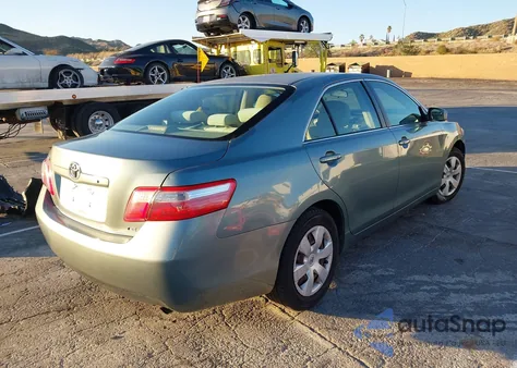2009 Toyota Camry Le z USA, uszkodzony, nr VIN 4T4BE46K29R064140